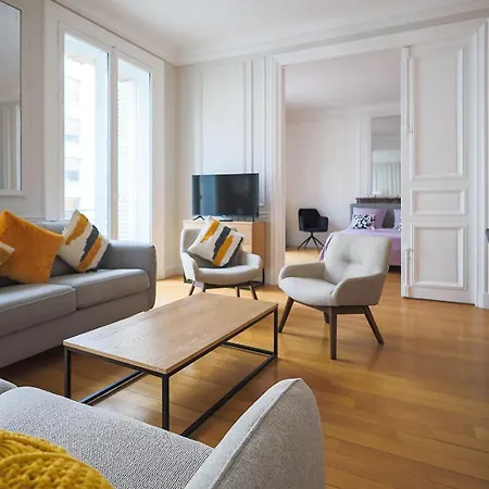 Apartment Magnifiques Avenue Des Champs-elysees Paris